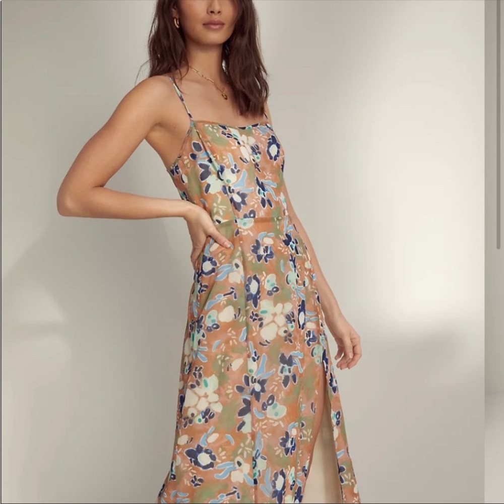 ARITZIA midi dress